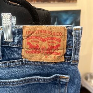 Levi’s 541 cut off shorts size 38